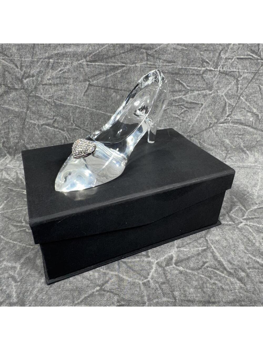 Disney Figurine Cinderella Glass Slipper Swarovski Crystals